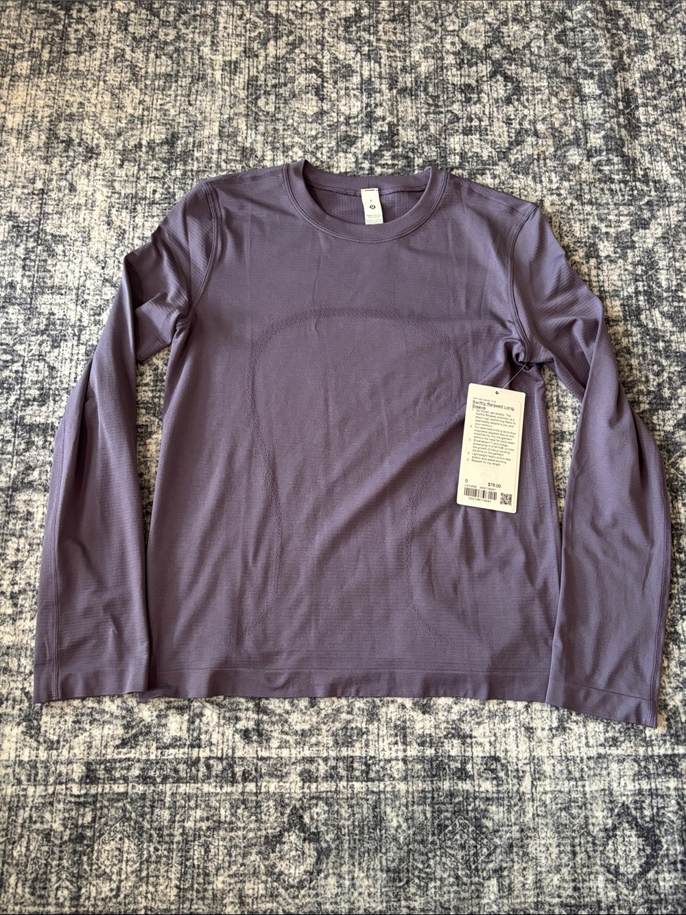 NEW Lululemon Women’s Swiftly Relaxed Fit Long Sleeve - size 0 - grape mist